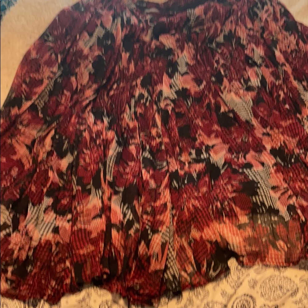 Maxi skirt multi black red rust.